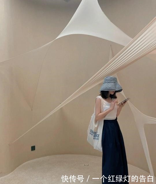 半身裙 高级简单的穿搭,百搭时尚尽显个人魅力,这些技巧需要掌握!