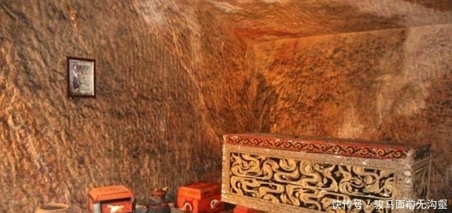  老骨头|墓主：我发誓，除了一把老骨头别无他物！考古家进入后，直接懵了