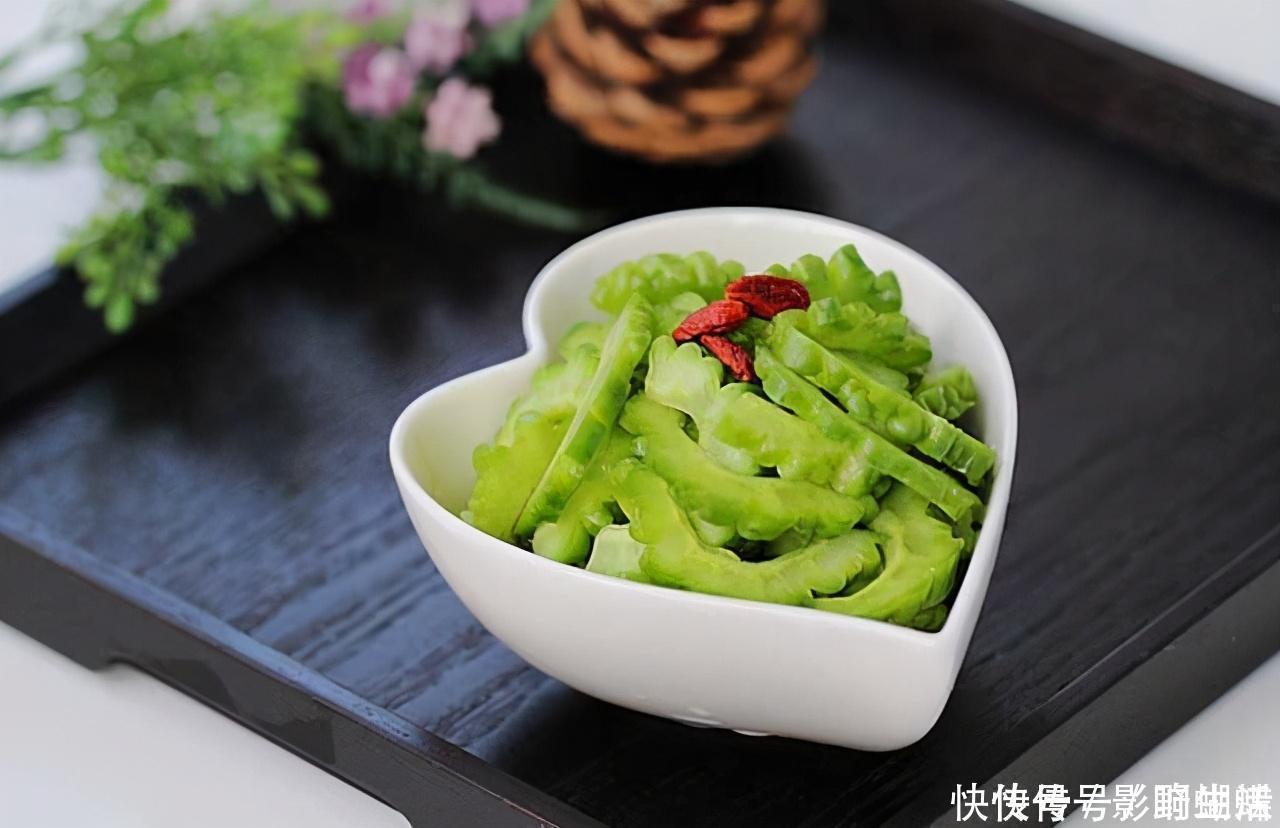 33歲男子，突然暈倒，2個(gè)月后離世，這東西聞著越香，其實(shí)越毒