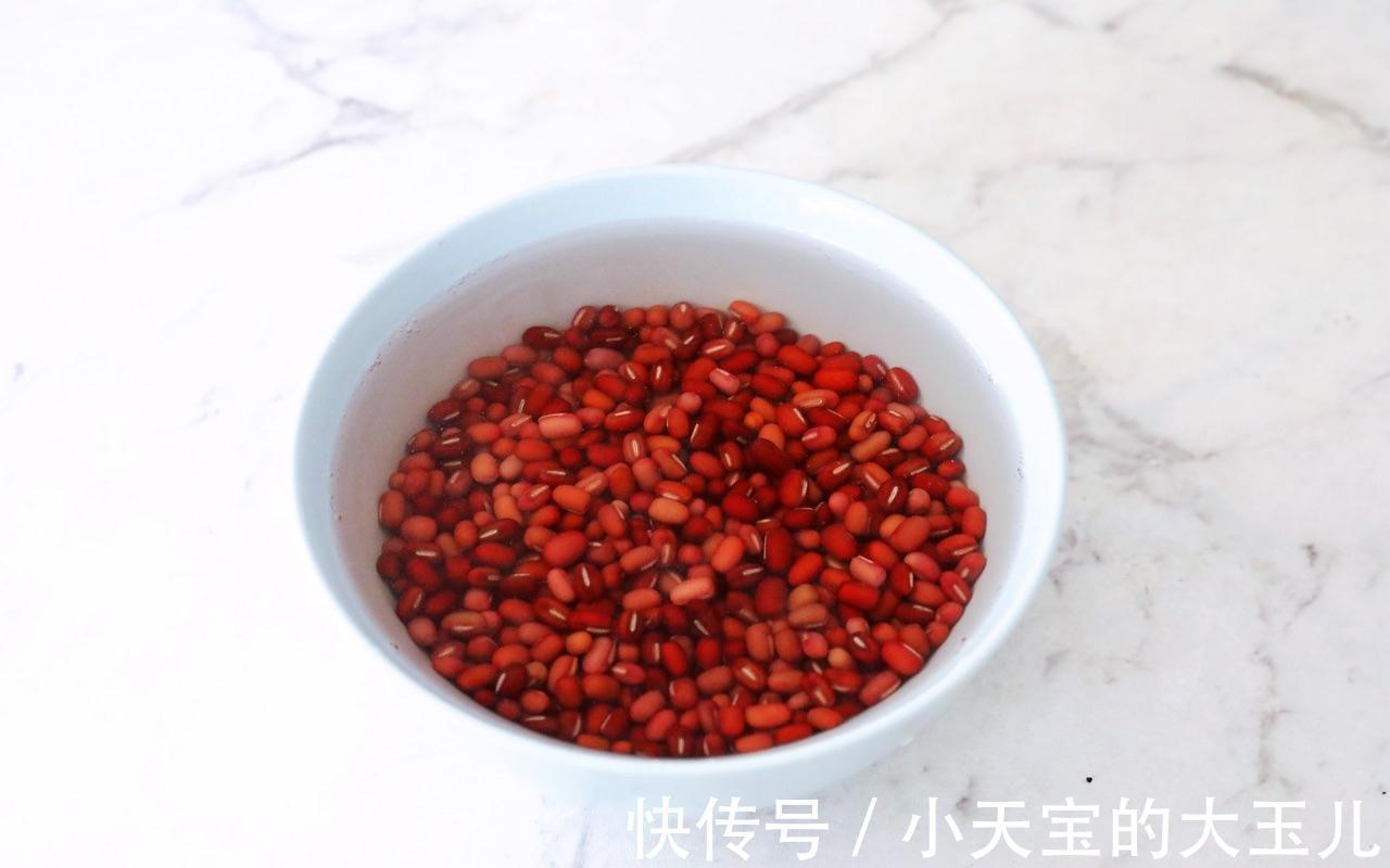 天冷了,红豆桂圆红枣枸杞小丸子学起来,养颜又暖身