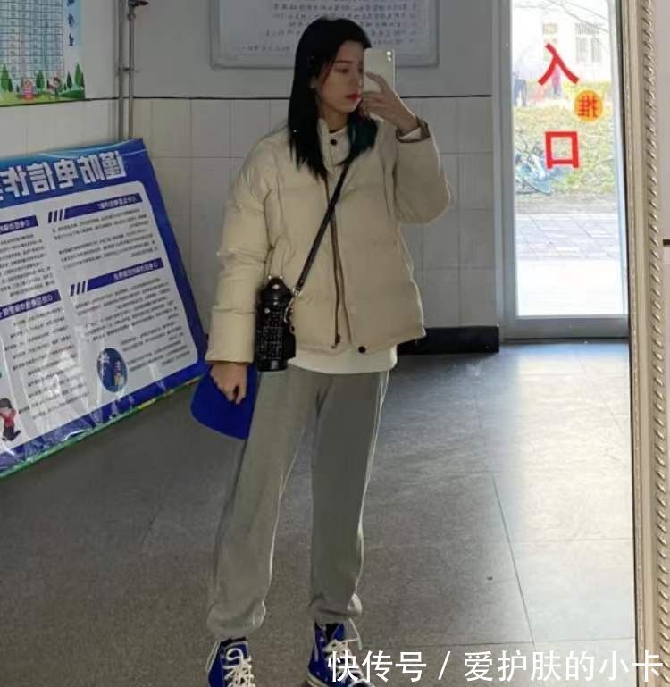 棉服|超好穿的运动裤火了,今年春天日常穿搭,少不了它的身影