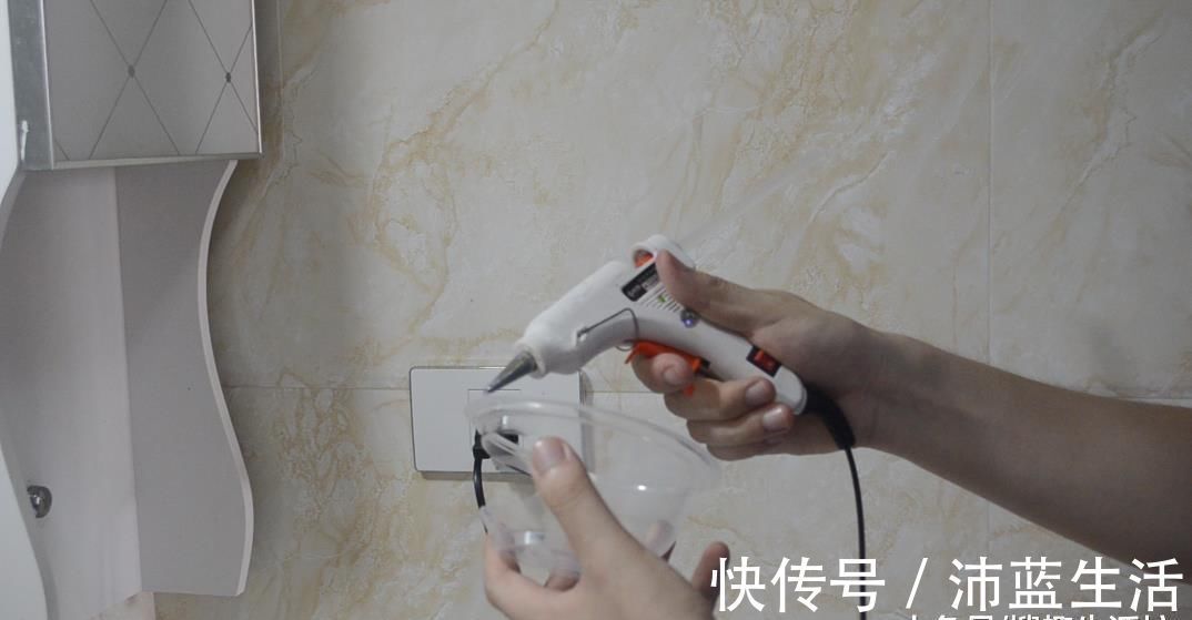 废物|圆形打包盒别扔了, 改造一下, 放在卫生间里有大用处, 省钱又实用