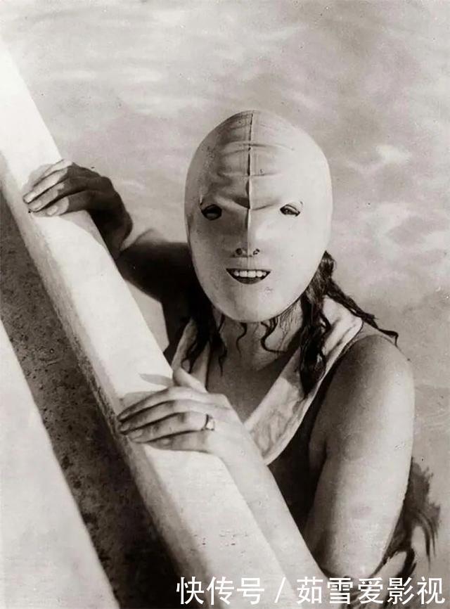 面膜|12幅老照片告诉你,为了变美,上个世纪的女人有多拼