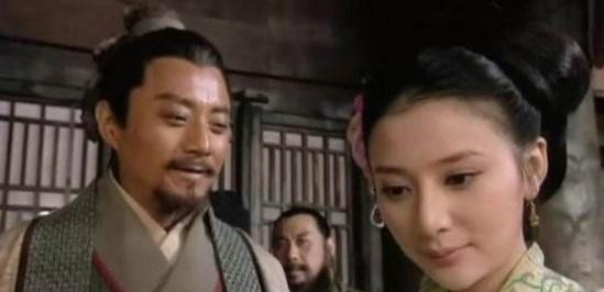 他看透了宋江为人,装病离开宋江,之后在海外建国称王混的最好!