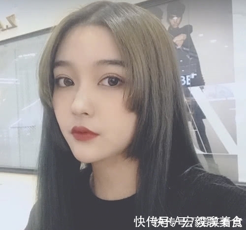 大圆脸|圆脸女生拒绝光明发型,几款减龄显瘦发型了解下,直男都眼前一亮