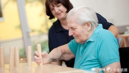 经常会出现手脚麻木的现象,这是什么原因?