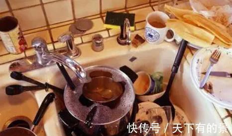 夹缝|去上海姑姑家玩，打开厨房看不到瓶瓶罐罐，干净整洁不占地儿！