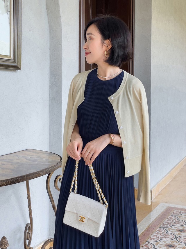 高跟凉鞋|小个子女生穿什么连衣裙好看?选这几款显高又显瘦,温柔优雅