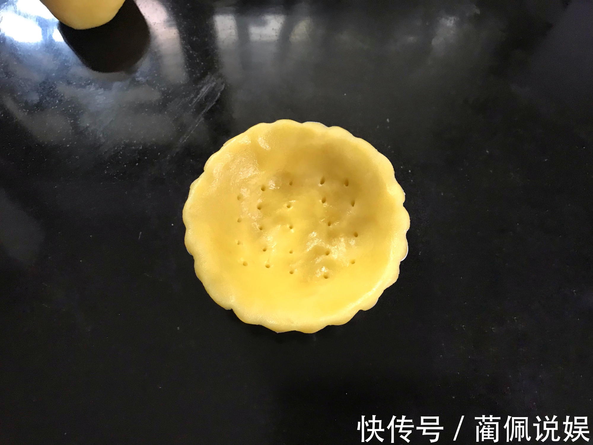 酸奶和坚果是绝配，学会此做法，孩子零食不用买了，营养又解馋