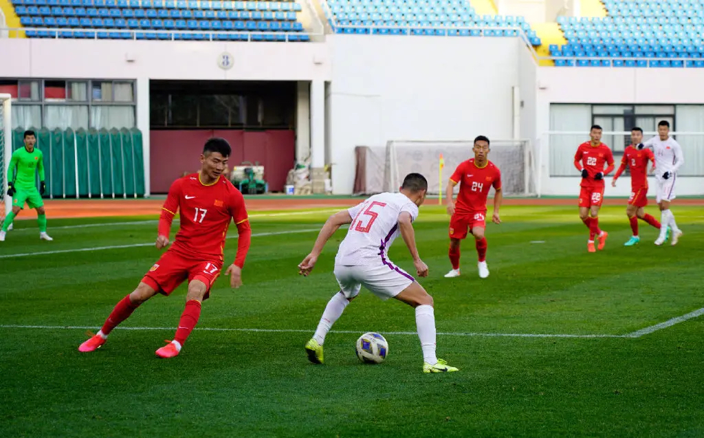 王大雷|2场热身赛后,国足首发11人基本确定,王大雷上位,吴曦被新星顶替