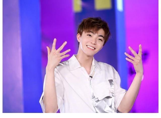 《奔跑吧》收官来袭,跑男团“开撕”节目组,陈立农再遇蔡徐坤