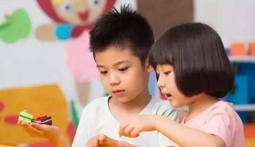 高爸爸|4岁孩子被幼儿园劝退,爸爸求情无果晒聊天记录,网友看后:活该