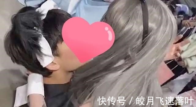 漫展|二次元不是挡箭牌,漫展不雅行为频出,正主道歉只是幌子