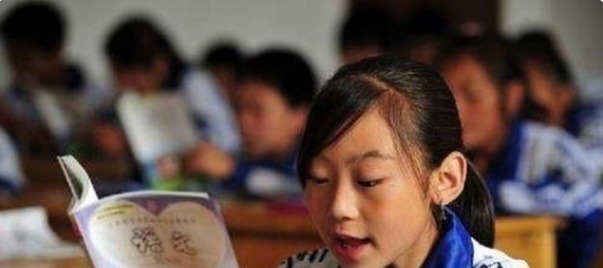 家长|身上有这5个表现的孩子,上学后多半是“学霸”,你家占了几个