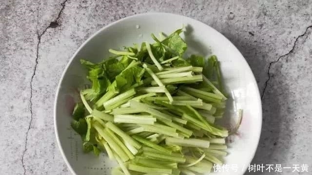 这东西75一斤,比鱼鲜,比牛肉贵,常吃脾胃好