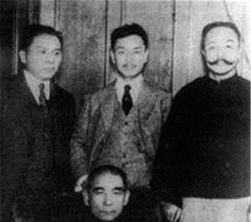 龚永#丈夫被好友害死,妻子却死心塌地嫁给好友作妾,还生下5子5女!