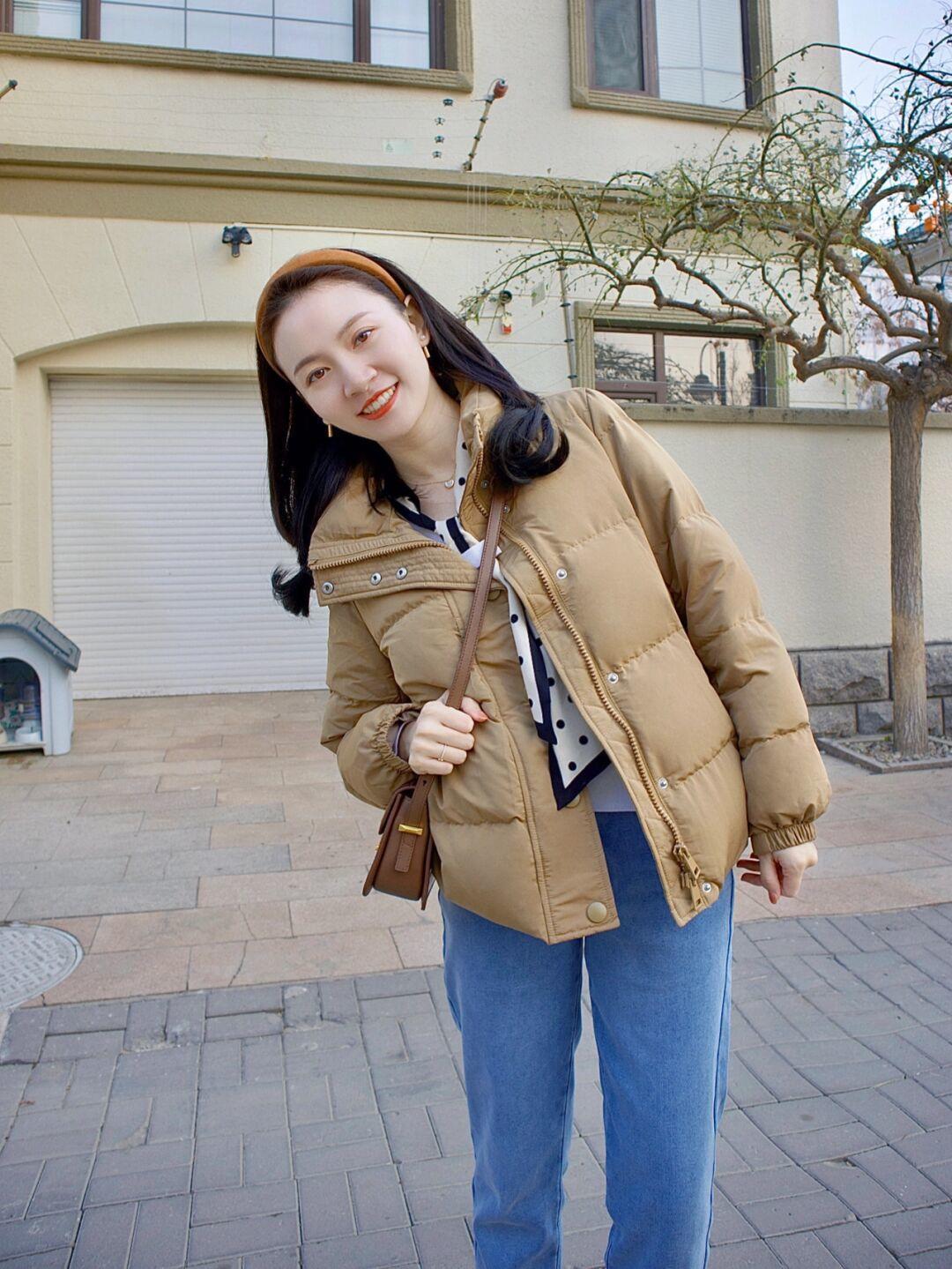 毛衣 小个子们可借鉴的“短羽绒服”搭配,教你打造大长腿,建议收藏