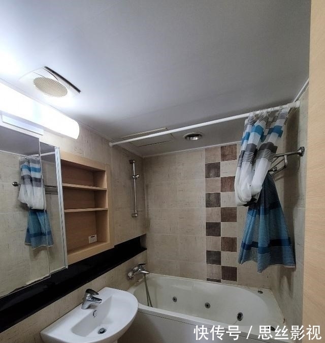 玄关|159㎡改造后和入住8年的对比，看得人神清气爽，这比新房都抢手了