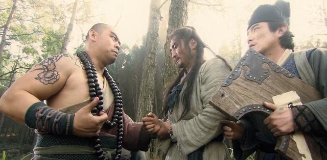 武松|宋江吴用远不如此人,他才配是梁山魁首!林冲武松甘居其下