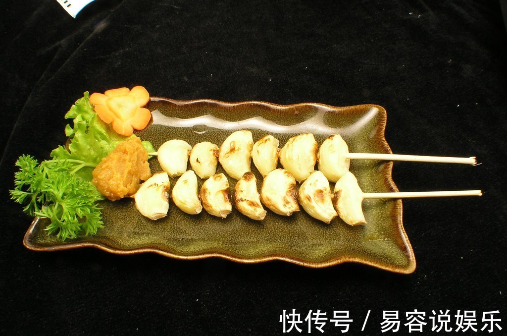 韭菜|和异性吃烧烤，千万别点这3个菜，尤其最后一个，谁吃谁尴尬！