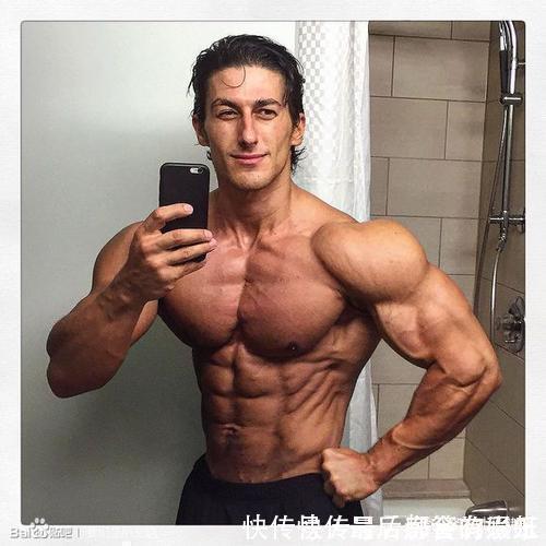 健身房|健身8年,他被称“健体界的微笑王子”,让他手把手教你增肌塑形