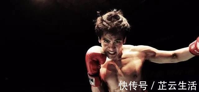 腹肌|男神腹肌养成法,3个动作高效虐腹,雕刻完美肌肉线条