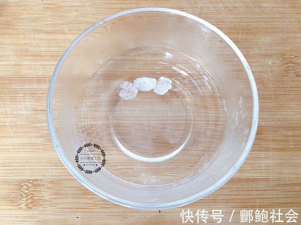 头发|婆婆坚持每天吃点它,脸色红润,头发乌黑,朋友夸:难怪显年轻