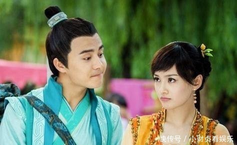 水火土&穷酸书生上联:“镜中烧饼难充饥”,富家千金回怼下联,经典