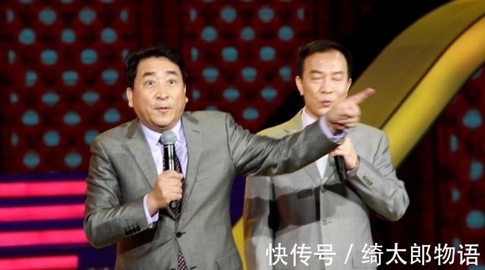 书法!一个被相声耽误的书法家,姜昆的作品一尺报价一万,被说扰乱市场