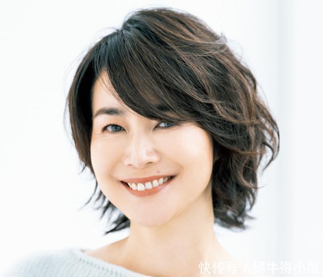 刘海|越短越洋气减龄，这8款“迷人短”发型，适合40-50岁的女人参考