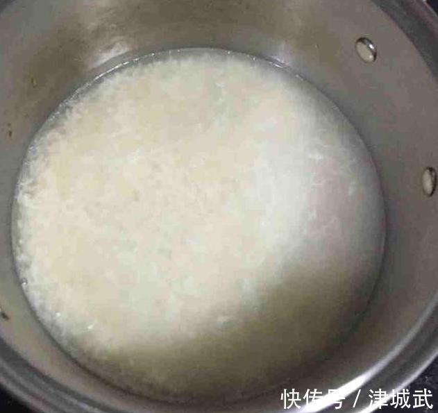 早餐|天气转凉后早餐吃它,暖身又暖胃,比豆浆还好喝,营养也更高