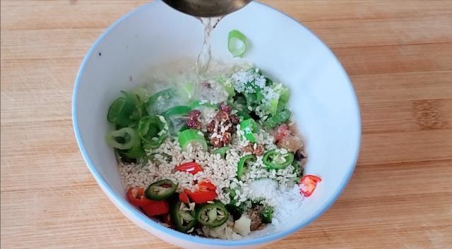 城里人|立秋以后，这菜要抓紧吃，营养极高，一煮一拌，给肉不换，真好吃
