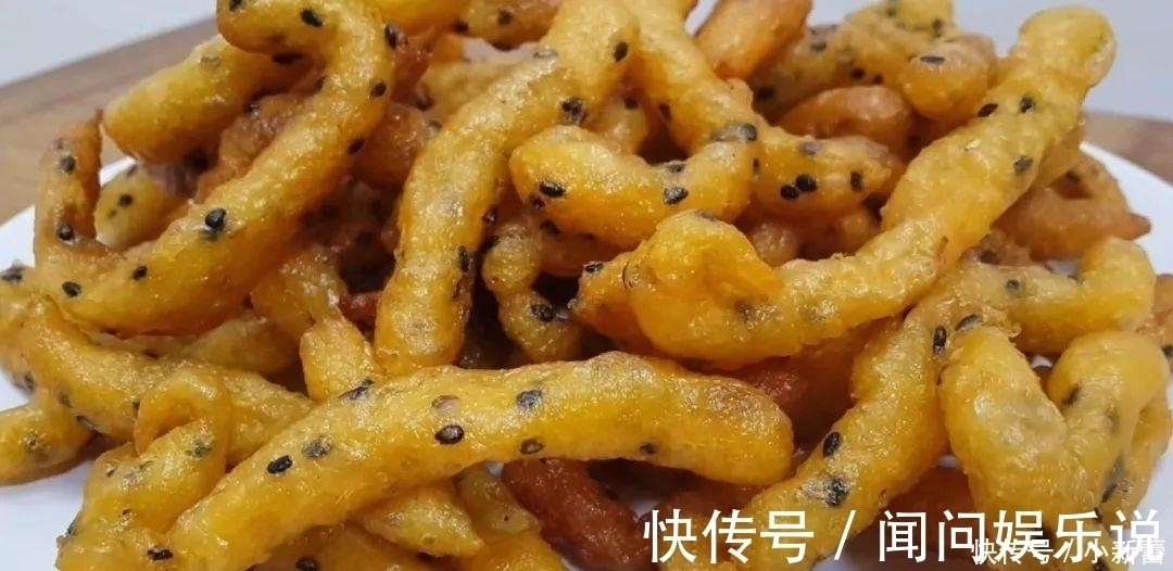 2个红薯, 1袋牛奶, 手不粘面, 做出最好吃的小零食, 放凉都不会硬