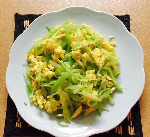  真正的“安神菜”就是它，每天炒一盘，失眠好了，一觉睡到天亮