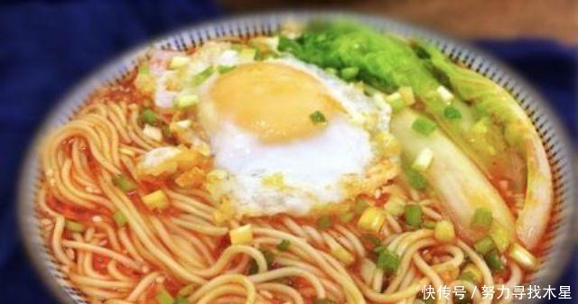 大冷天来一碗热汤面,好吃又舒坦!6款早餐汤面简单又省事