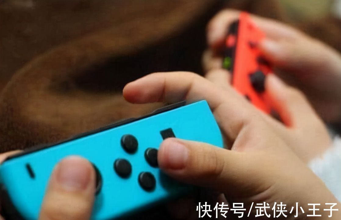 董飞|梅兰芳弟子、黄梅戏大师、国家队歌手纷纷站台，游戏真一无是处？