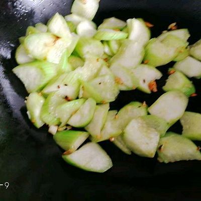 丝瓜炒鸡蛋|丝瓜炒鸡蛋