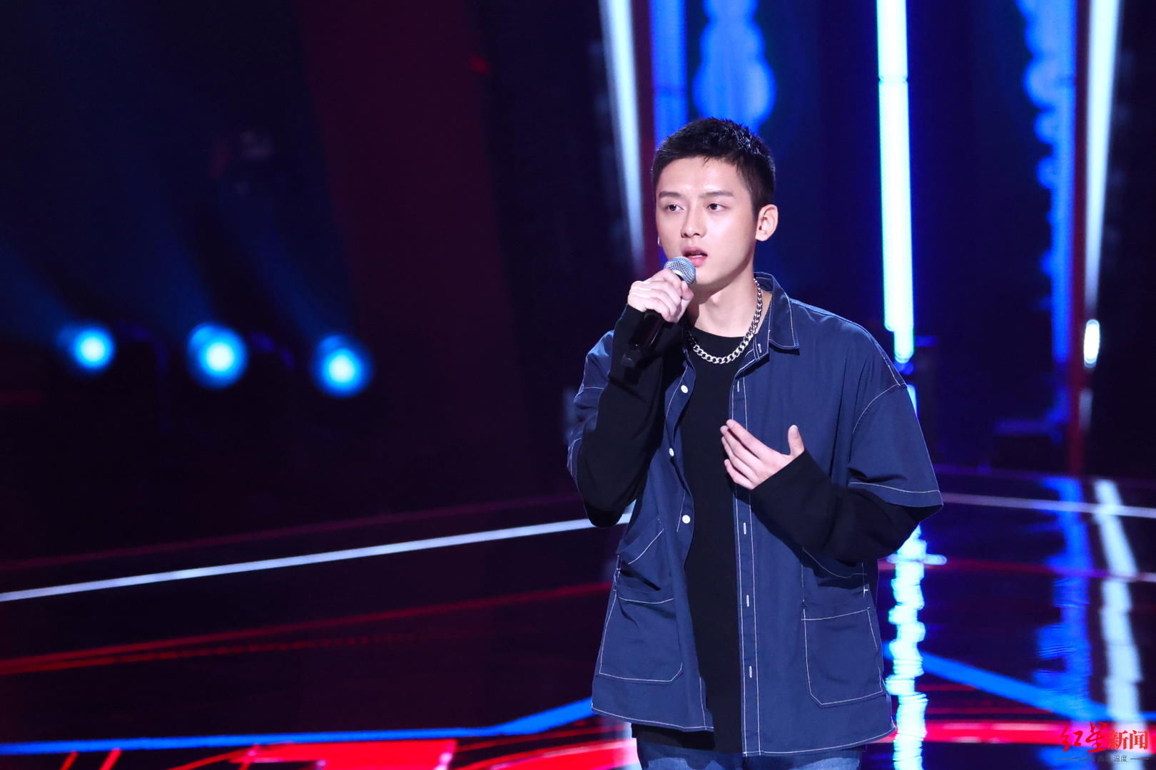 音乐|德阳小伙王泓昊的“好声音”之旅：我在音乐路上“弯道超车”