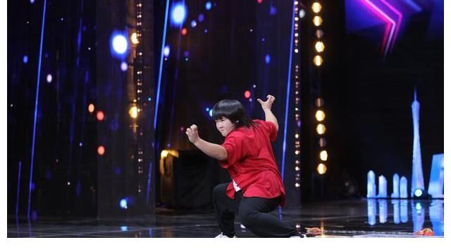 《点赞!达人秀》给心怀热爱的你,短视频达人能否救活老牌综艺?