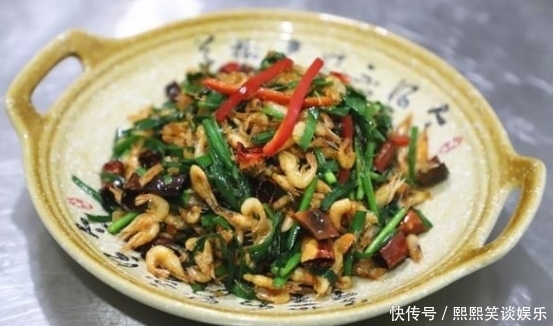  食材|河虾和“这种绿色食材”一起炒，我能吃3碗米饭，上桌就被抢光！