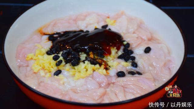 饭店卖138元一份,猪大肠吃出新花样,连配菜很多人都没见过!