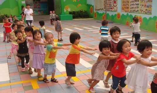 孩子|“男孩,就该晚一年上学?”孩子5岁和6岁上学,区别有那么大吗?