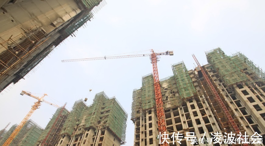 地价|买一套房子动不动就一两百万，实际100平的房子造价是多少呢？