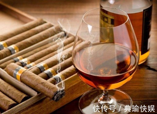 母乳妈妈|母乳妈妈饮食“黑名单”,9类食物上榜,别不听话,都为了宝宝好