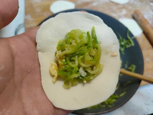 鸡蛋液|夏天吃饺子就馋这个馅，维生素水分含量高，清爽解腻真好吃