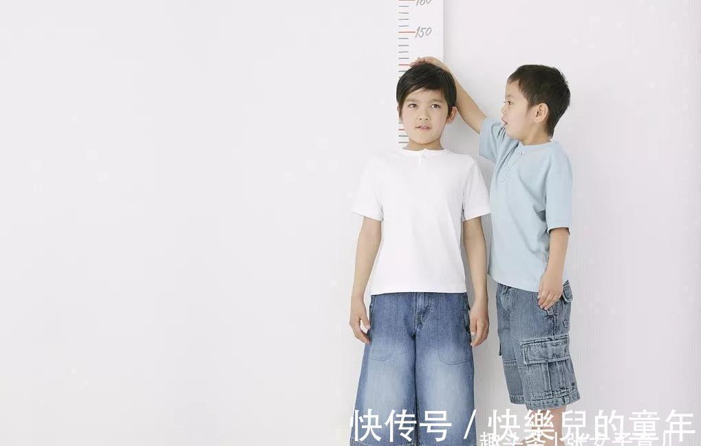 游泳|宝宝5岁前接触2类运动过多,反而可能“毁身高”,别不信