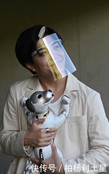 无敌|假面骑士零一千骑不出意外的“傻化”,零一千骑初次联手强无敌!