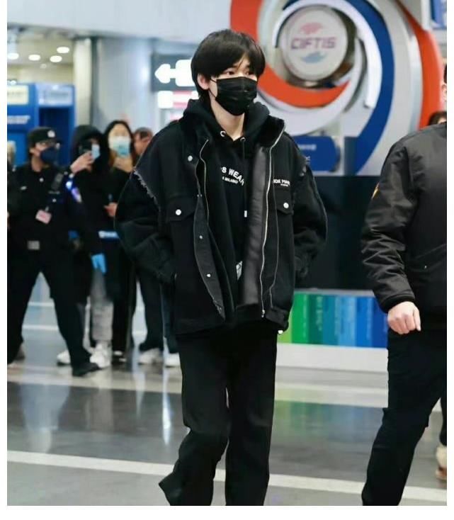 時(shí)代少年團(tuán)TMEA盛典彩排照