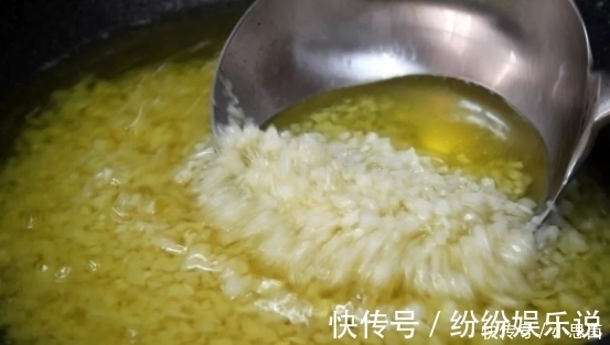 顺序|炸蒜蓉时，直接下锅炸是不对的！很多人顺序弄错，难怪不香还发苦