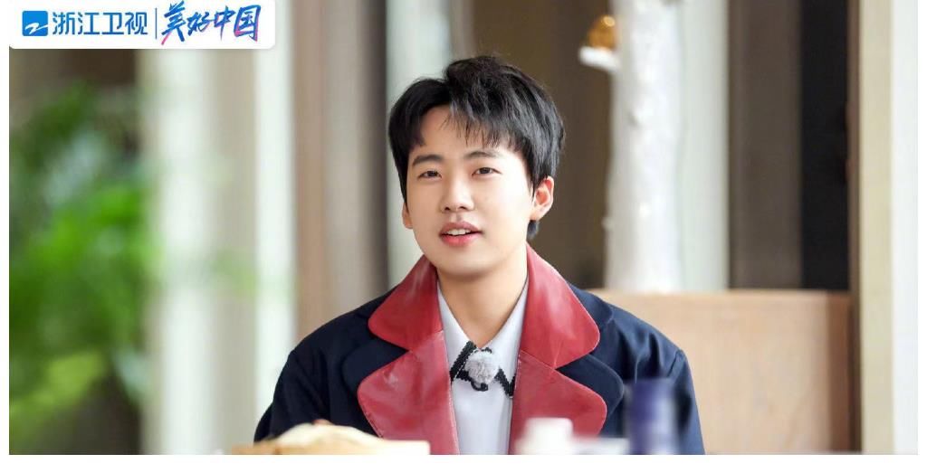 这首歌|《奔跑吧》恶意对待郭麒麟？背景音乐带有侮辱性词汇，网友对此愤